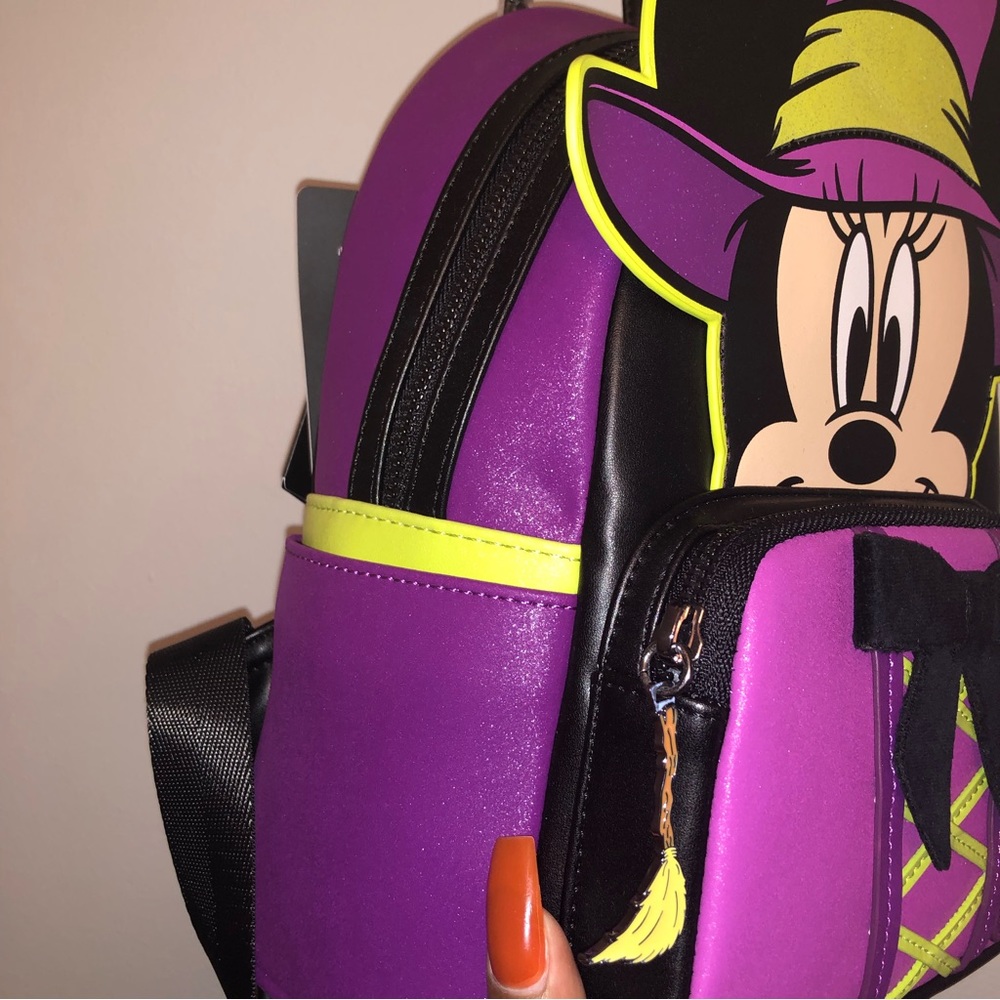 Loungefly Disney Wickedly Cute Witch Minnie Cosplay Glowing Mini Backpack - Picture 7 of 8